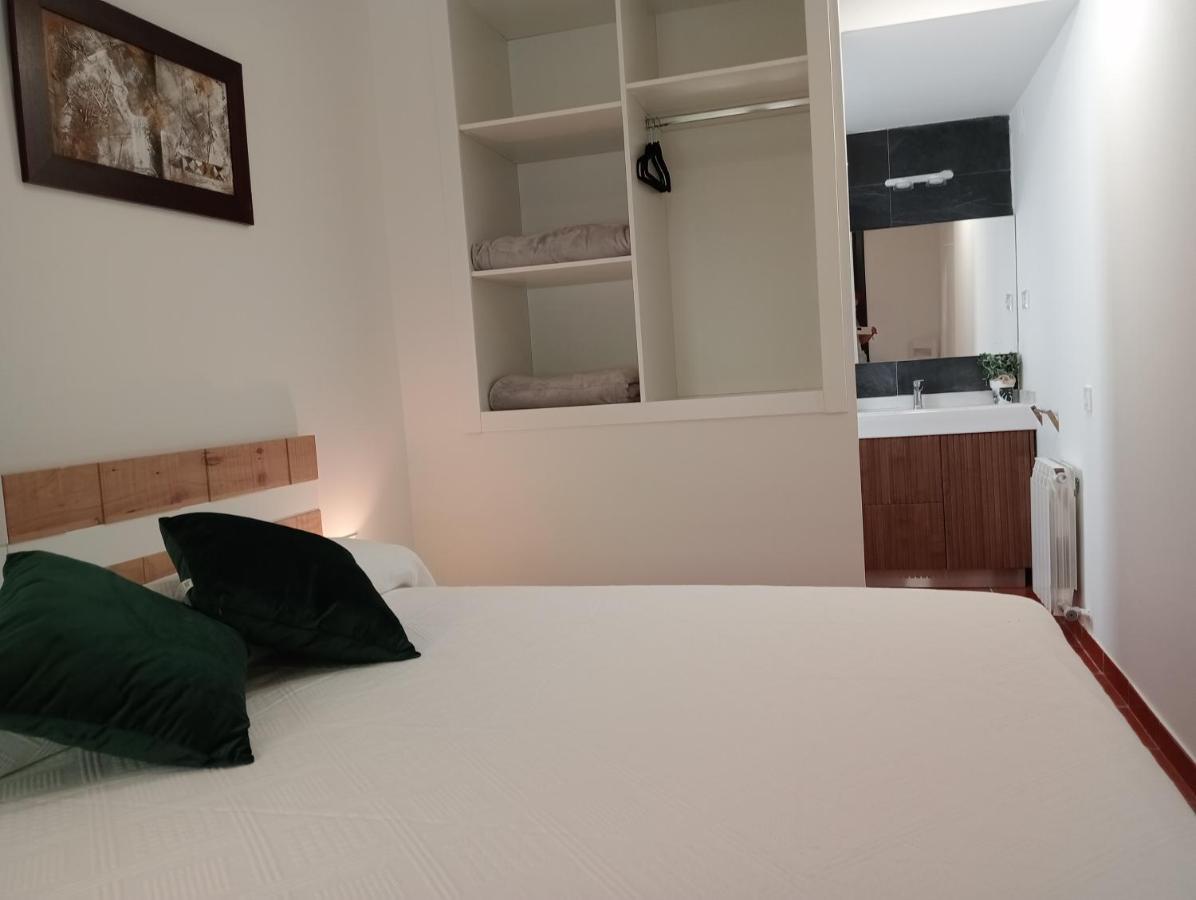 Apartamentos La Piedra En Pleno Centro Historico Con Dos Dormitorios Y Dos Banos Nájera Exterior foto