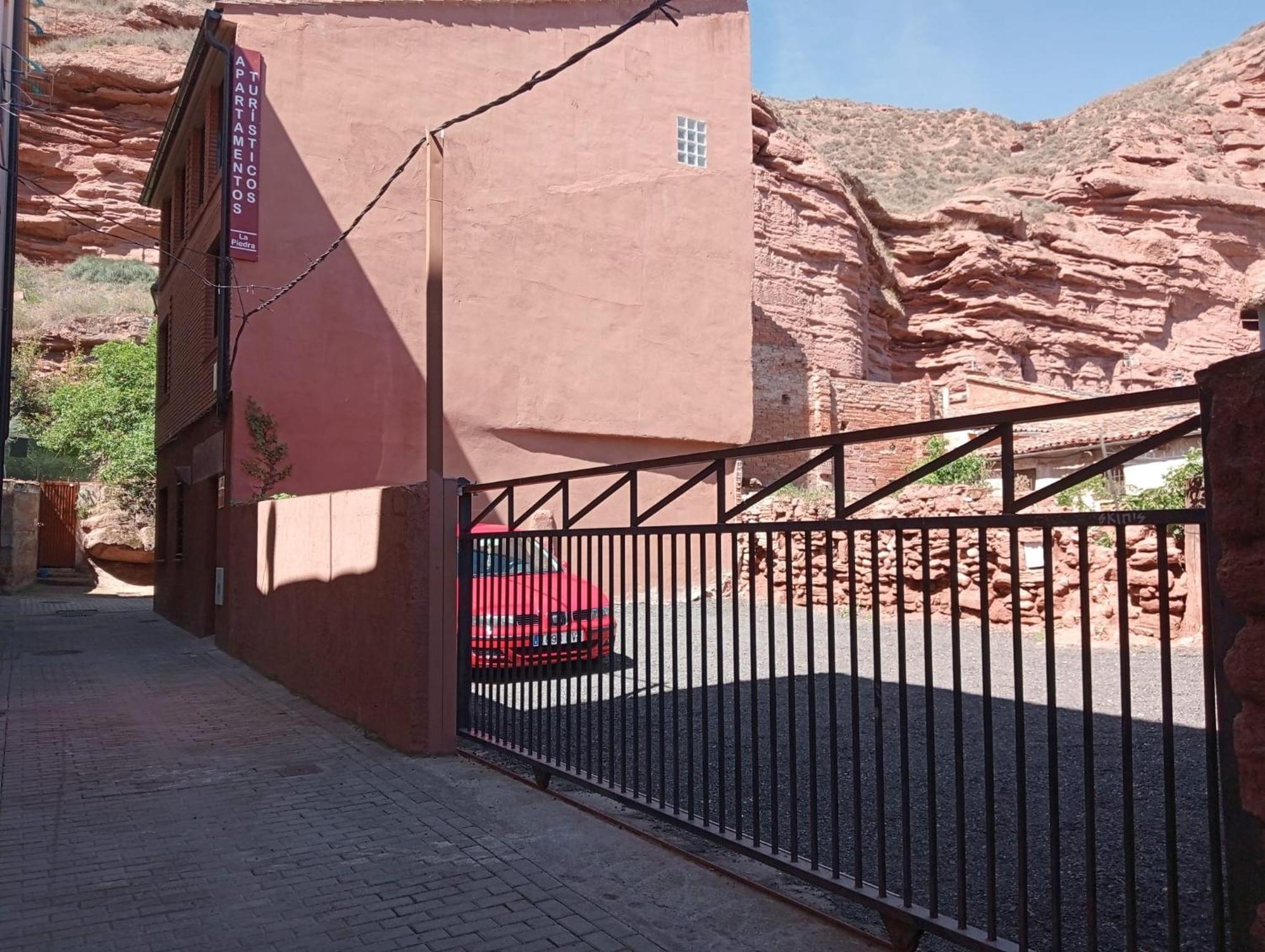 Apartamentos La Piedra En Pleno Centro Historico Con Dos Dormitorios Y Dos Banos Nájera Exterior foto